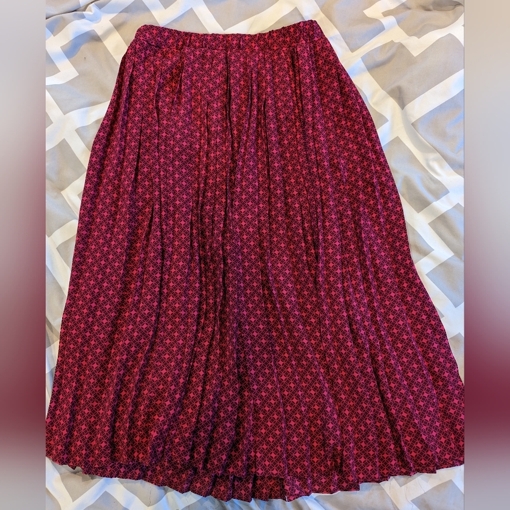 Banana Republic pink/red midi pleated skirt.